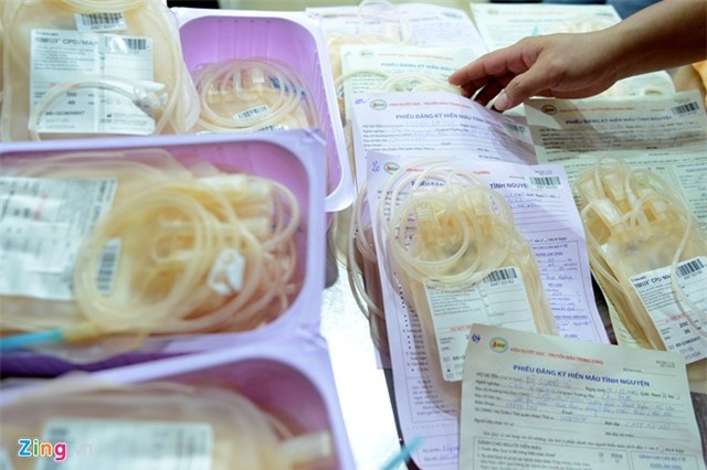 Kho dự trữ cạn kiệt, 1.500 công an Hà Nội hiến máu