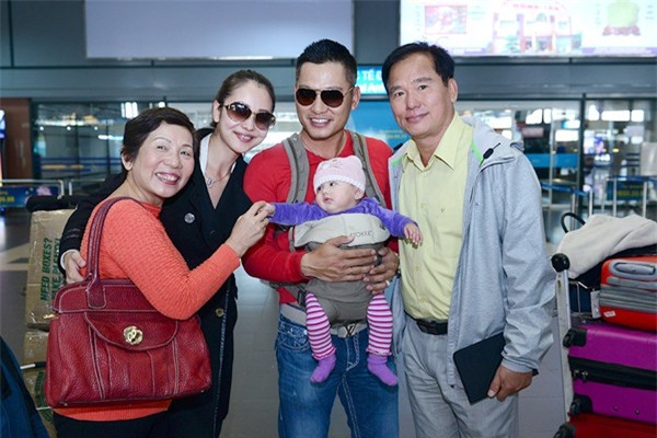 Mỹ nhân Việt chọn cách sinh con ở nước ngoài