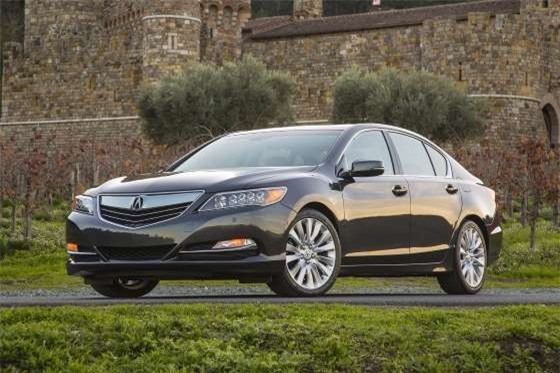 Xe Acura tệ nhất: RLX Tech Cảm giác lái bồng bềnh, khôg chắc chắn và có độ tin cậy không thật cao khiến RLX Tech bị chê dù được trang bị động cơ V6 công suất 310 mã lực.