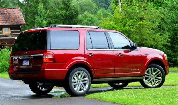 Xe nên tránh của Ford: Expedition EL Limited. Mẫu xe này mạnh mẽ hơn nhờ động cơ V6 EcoBoost dung tích 3,5 lít nhưng lại khá ồn ào và mang tới cảm giác nội thất nghèo nàn và rẻ tiền.