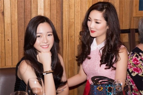 Điểm danh những ái nữ tài sắc nhà sao Việt - 6