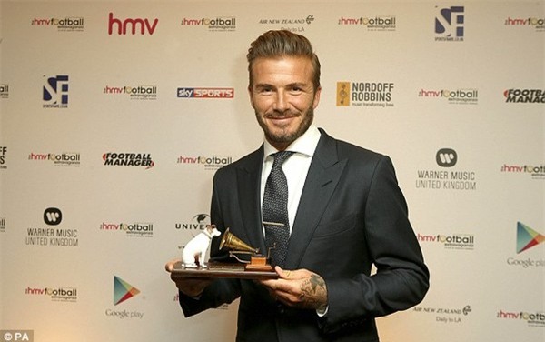 2BE258B300000578-0-David_Beckham_has_been_honoured_with_the_Legend_of_Football_Awar-a-19_1441190701779-4f1b5