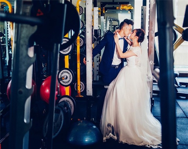 Cặp đôi huấn luyện viên nóng bỏng chia sẻ bí quyết giữ dáng