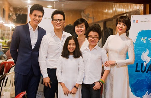 Diễm Quỳnh tự tin sánh đôi cùng MC nam trẻ - 11