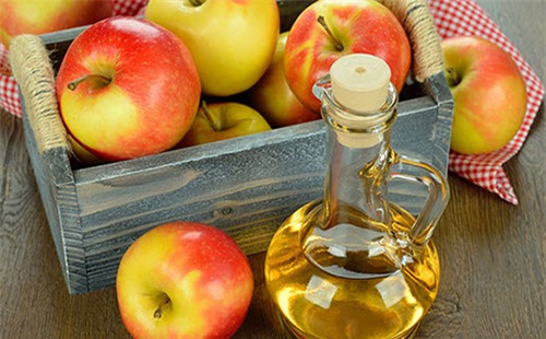 Đẹp da, sáng tóc nhờ biết cách sử dụng giấm táo - 1