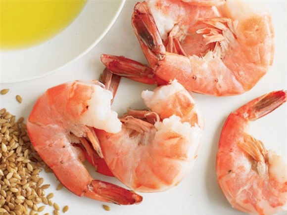 Những ai cần kiêng ăn tôm 8