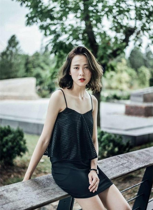 7 hot girl Việt nổi tiếng vì vừa xinh vừa 