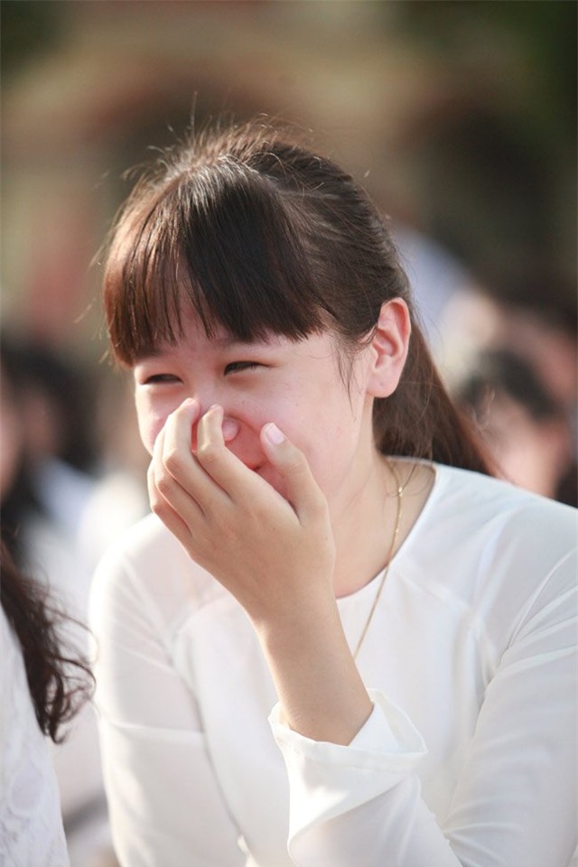 Nữ sinh đẹp tinh khôi trong ngày khai giảng