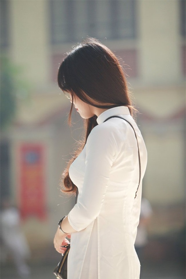 Nữ sinh đẹp tinh khôi trong ngày khai giảng