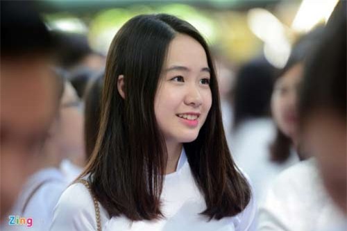 nữ sinh, khai giảng