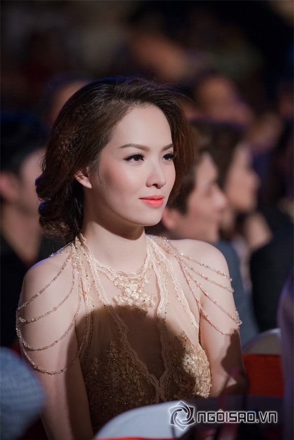 Đan Lê hôn chồng 0