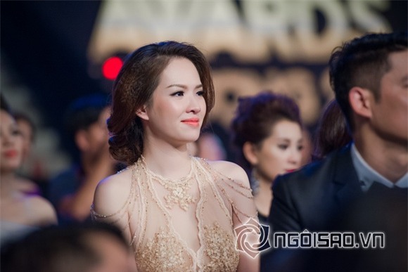 Đan Lê hôn chồng 15