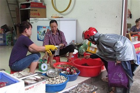 cơn sốt, cua đồng, thịt bò, càng cua, Hà Nội, khan hiếm, cơn-sốt, cua-đồng, thịt-bò, càng-cua, Hà-Nội, khan-hiếm,