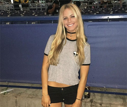 em gai “hoa khoi quan vot” tan tinh... neymar - 4