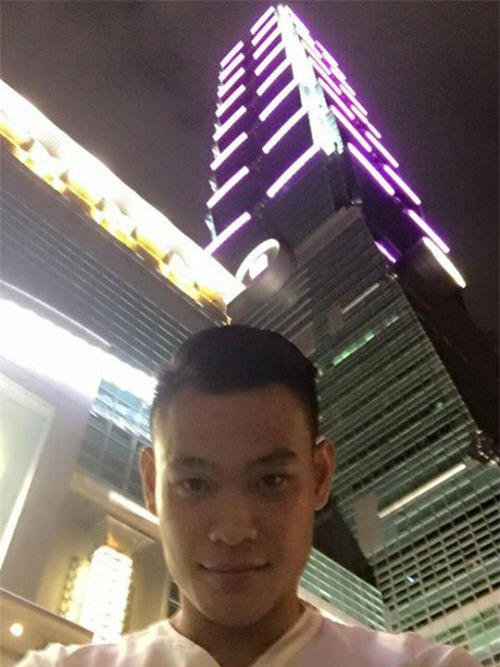 den dai loan, dt viet nam tat bat di… mua sam - 5