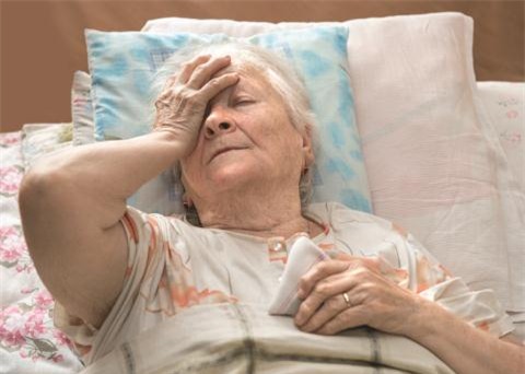 Suy than o nguoi cao tuoi