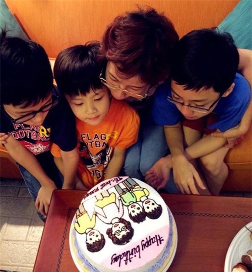 Mẹ của 'chú lính chì' Thiện Nhân chia sẻ về con trai đầu năm học - 7