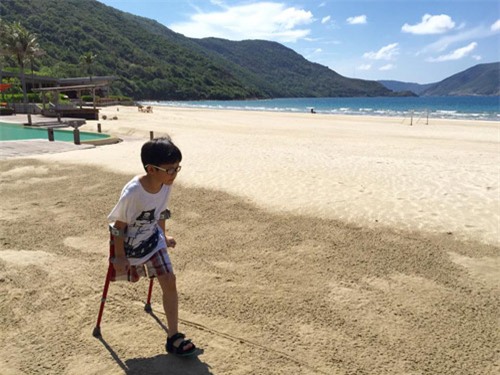 Mẹ của 'chú lính chì' Thiện Nhân chia sẻ về con trai đầu năm học - 8