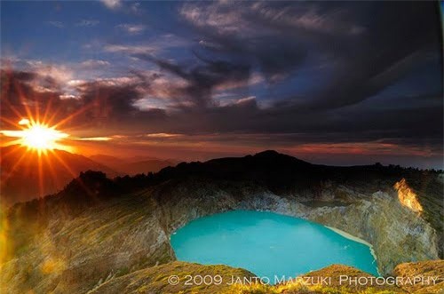 Bí ẩn hồ đổi màu “ma quái” ở Indonesia - 5