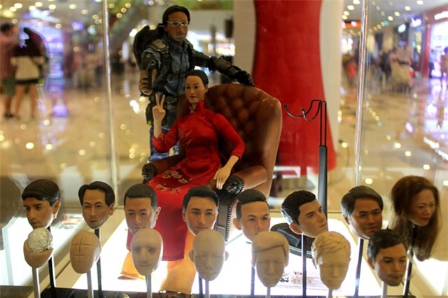 Búp bê hình người giá nghìn đô ở Sài Gòn