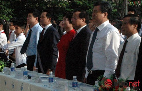 Giám đốc Sở GD&ĐT Hà Nội chỉ đạo nội dung sách lịch sử chi chít lỗi chính tả - 2