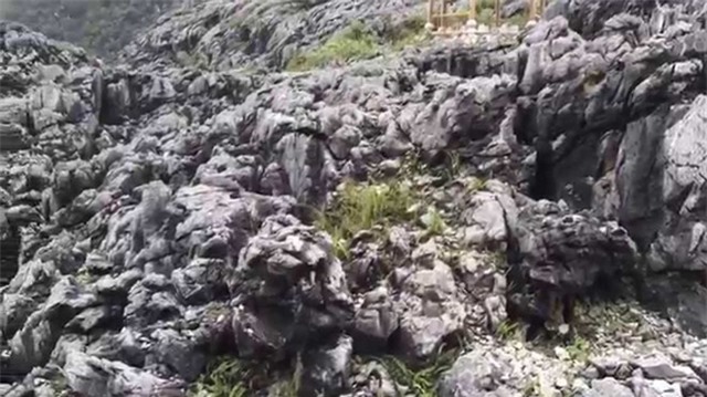 Bãi đá Mặt trăng trên cao nguyên đá Hà Giang