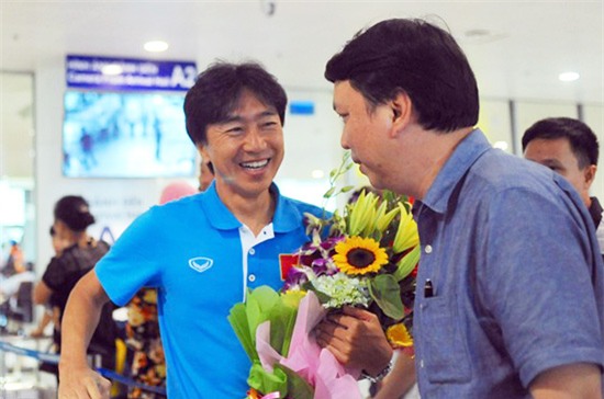 HLV Miura đối mặt quá nhiều áp lực