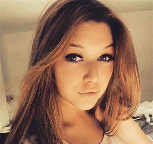 ban gai tan binh man city hop hon canh may rau - 14