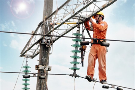 giá điện, EVN, Bộ Công Thương, tăng giá, lỗ tỷ giá, thu nhập, tổn thất điện năng, tiêu hao điện, giá thành, chi phí, giá-điện, EVN, Bộ-Công-Thương, tăng-giá, xăng, lỗ-tỷ-giá, thu-nhập, tổn-thất-điện-năng, tiêu-hao-điện, giá-thành, chi-phí