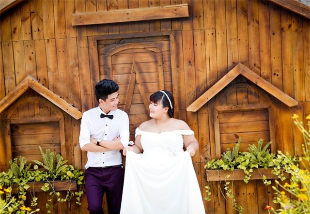 Ảnh cưới của 9X Quảng Ninh và 'vợ béo' nặng hơn 30 kg
