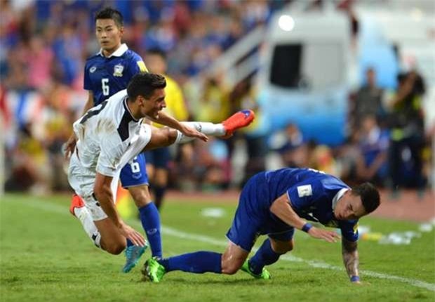 Thái Lan dời lịch giải VĐQG quyết chiến ĐTVN