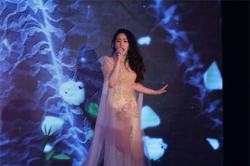 Lương Bích Hữu mặn mà sau tin đồn bí mật sinh con - 7