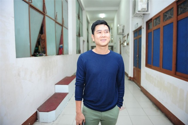 Mỹ Tâm, Sơn Tùng vượt hàng rào fan cuồng vào sân khấu