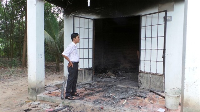 Cha chết cháy cùng 3 con để lại thư tuyệt mệnh