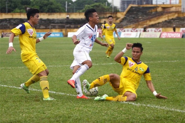 HLV Lê Huỳnh Đức: 'SLNA đánh võ chứ không phải đá bóng'