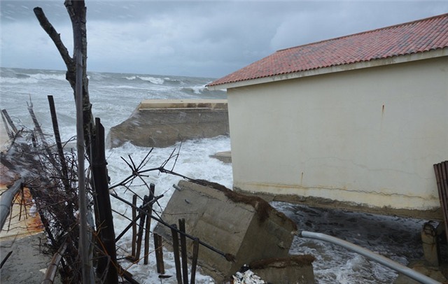 Bão số 3, đánh vỡ bờ kè, nhấn chìm, tàu thuyền, Quảng Nam