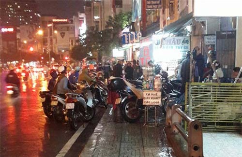 sài gòn, ngập, vật vã