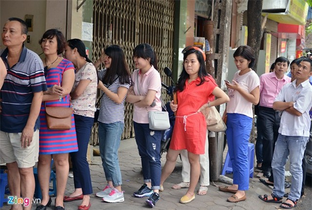 Cận cảnh cửa hàng bánh Bảo Phương sau tin tạm đình chỉ