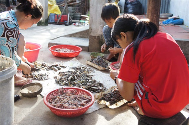 quy trinh dua “vu nu chan dai” mien tay len ban nhau hinh anh 4