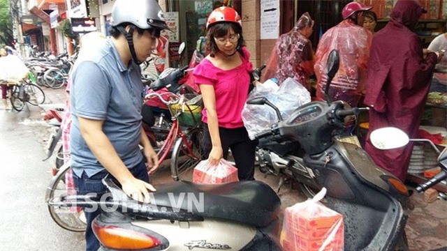 bánh trung thu, Bảo Phương, xếp hàng, Hồ Tây, đình chỉ, thực phẩm bẩn, bánh-trung-thu, Bảo-Phương, xếp-hàng, Hồ-Tây, đình-chỉ, thực-phẩm-bẩn,