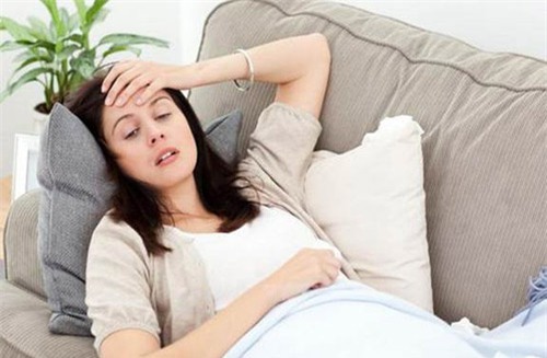 Những mẹ bầu dễ có nguy cơ sinh non - 1