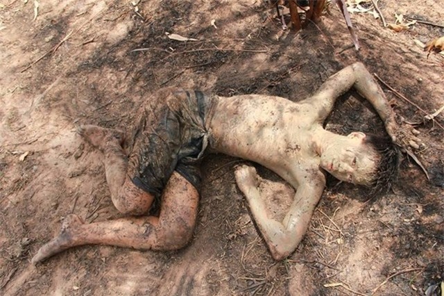 Không tiếc làm bẩn để thực hiện ảnh thời trang.