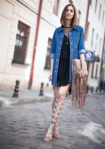 10 kiểu phối đồ sành điệu với sơ mi denim