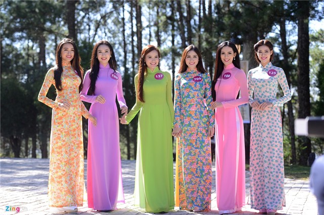 Người đẹp Hoa hậu HVVN diện áo dài trong nắng Đà Lạt