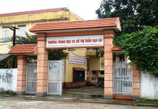 Hiệu trưởng, phụ huynh, xin lỗi