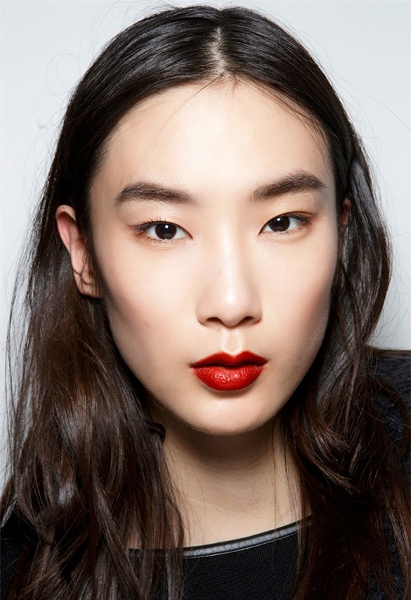 xu hướng trang điểm