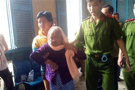 giết vợ, phi tang xác, gầm giường, đào hố