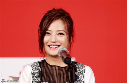 Đang đóng cảnh nhạy cảm, chồng bất ngờ đến thăm Triệu Vy - 3