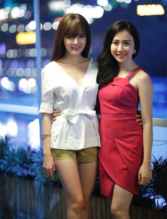 Dàn hot girl đến dự sinh nhật bạn gái màn ảnh Sơn Tùng M-TP