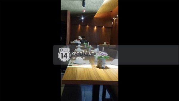 Thiều Bảo Trâm chọn chỗ ngồi cạnh Sơn Tùng M-TP.